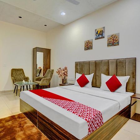 Hotel O Orchid Ludhiana Buitenkant foto